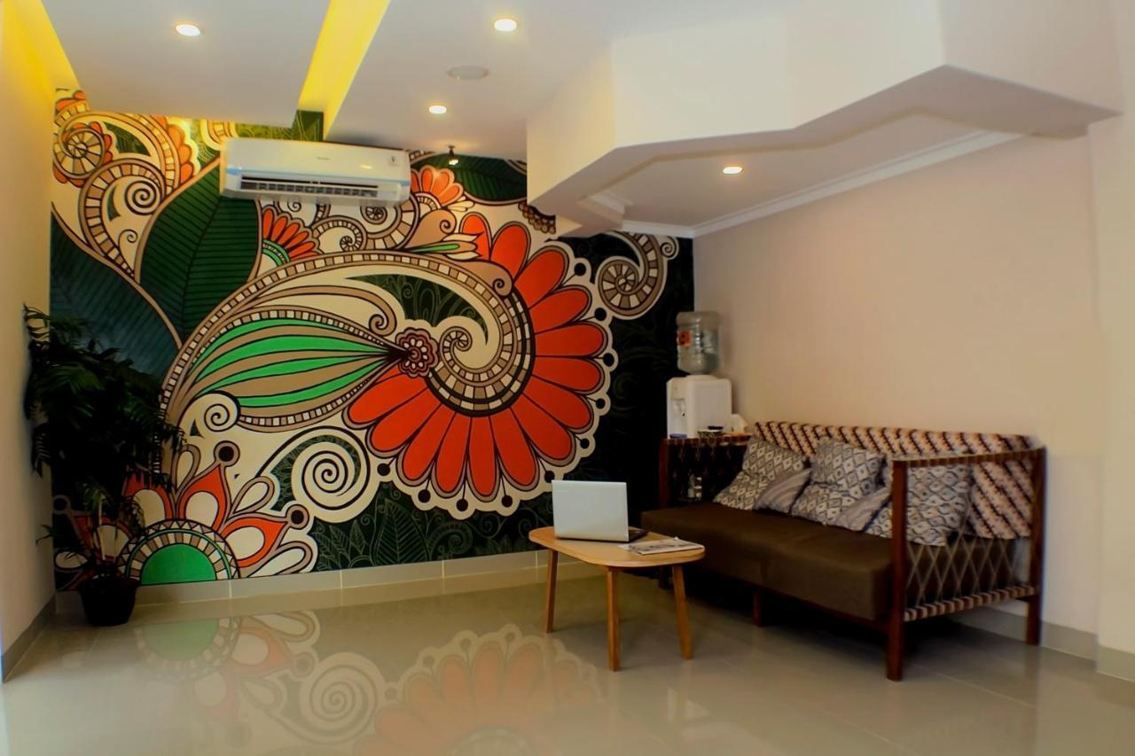 Front One Cabin Malioboro Jogja Yogyakarta Eksteriør billede