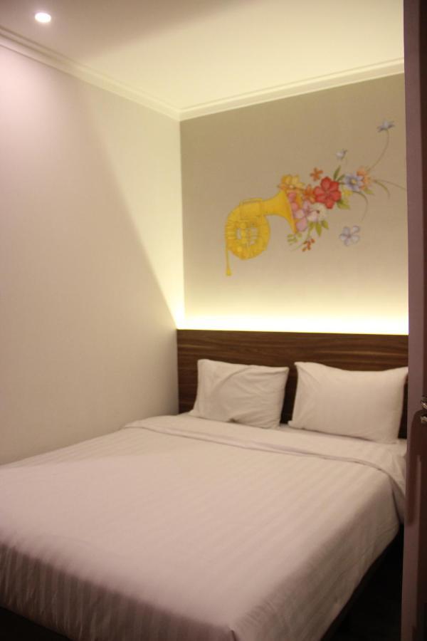 Front One Cabin Malioboro Jogja Yogyakarta Eksteriør billede
